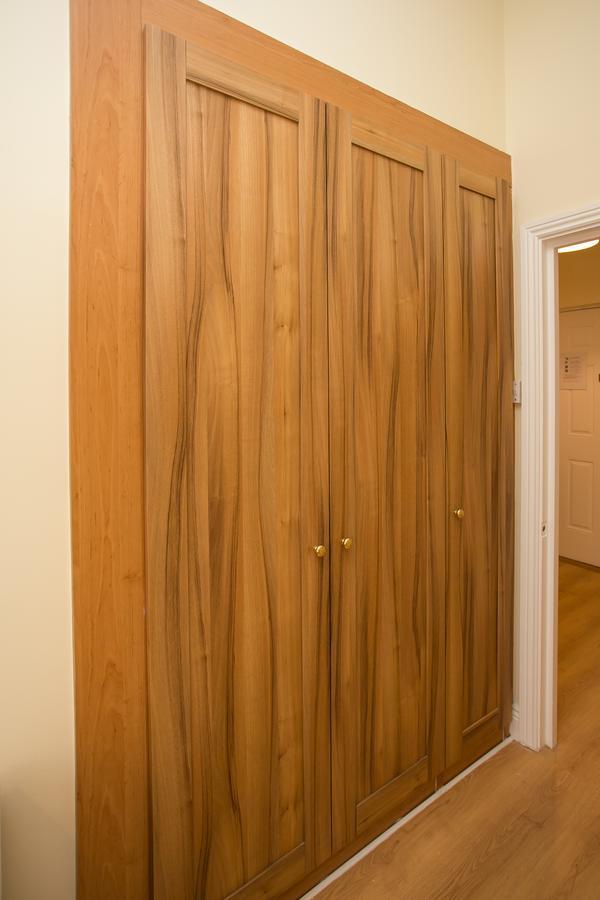 Dublin Castle City Apartments Ngoại thất bức ảnh